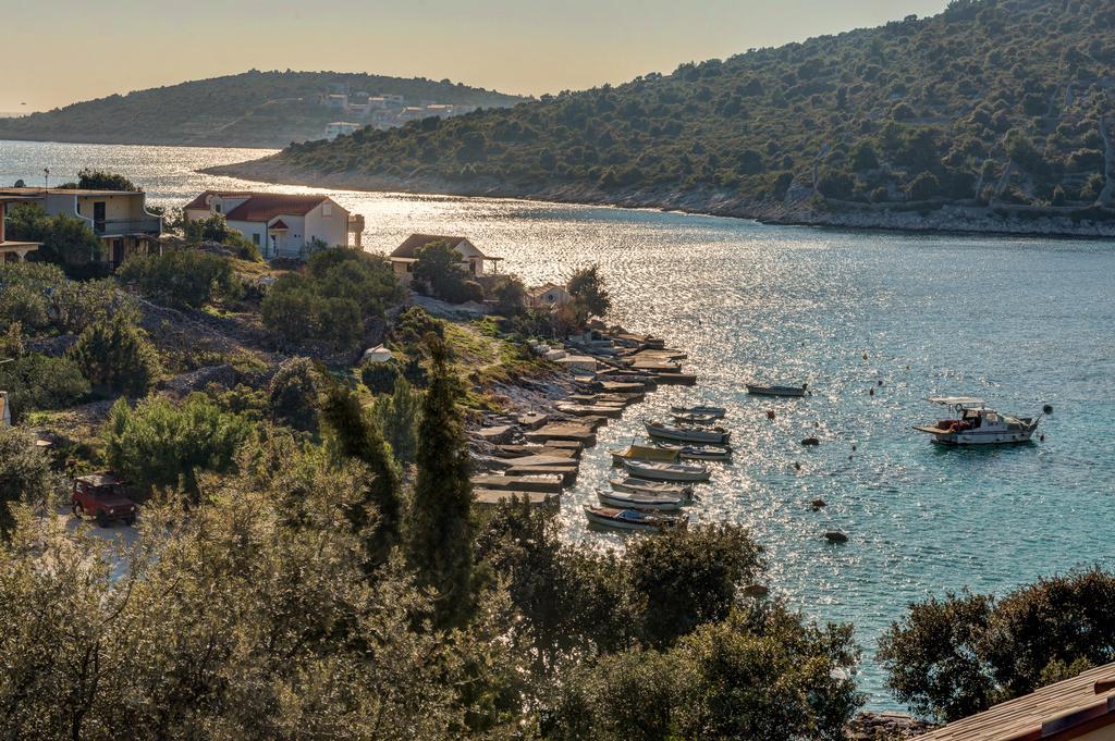 Holiday Home Mirna Vala Sevid Exterior photo